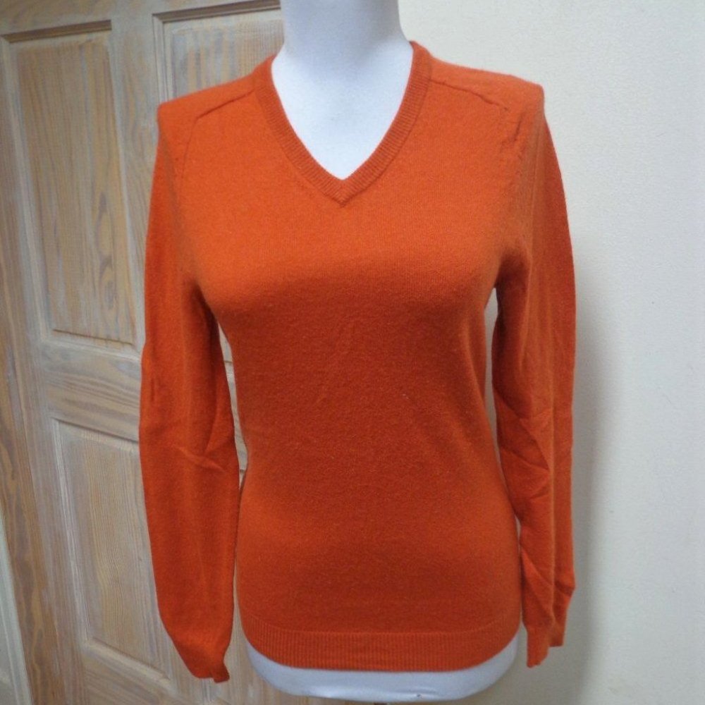 H&M CASHMERE Tangerine Color 100% Cashmere V-Neck Sweater Size XS